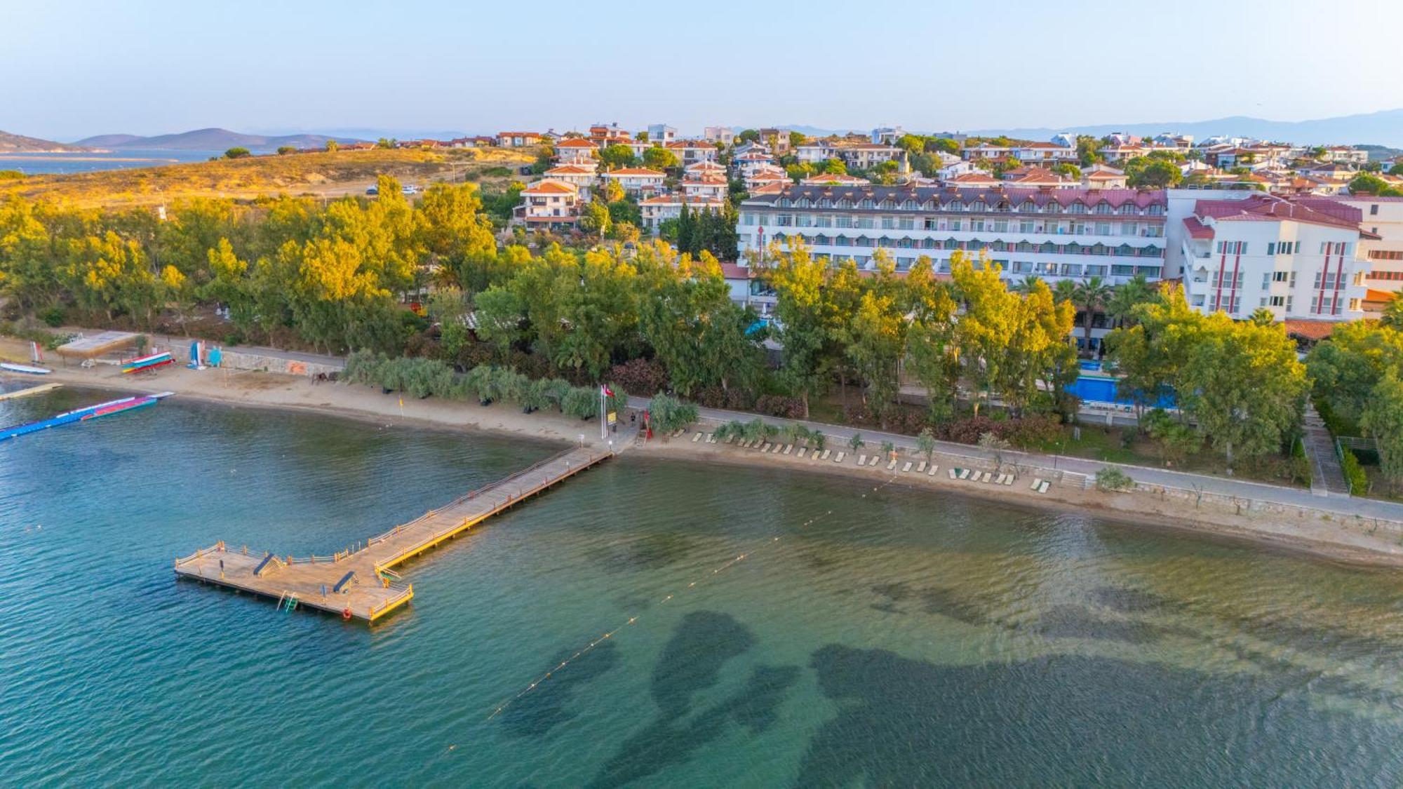 Halic Park Hotel Ayvalik Bagian luar foto